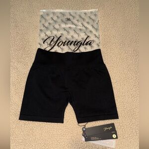 NWT YoungLA W128 LEGACY SEAMLESS SHORTS